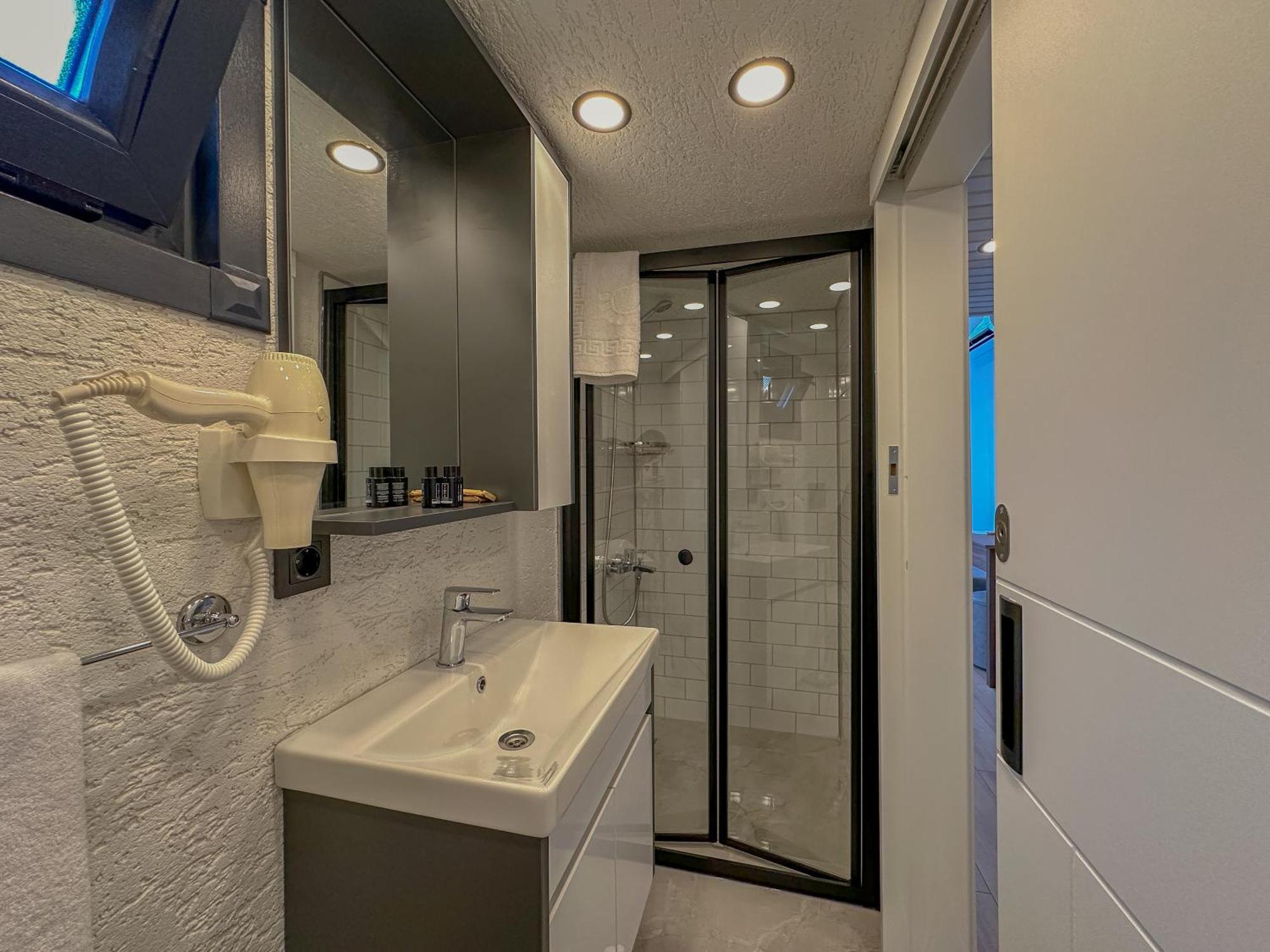 Baronet Tiny House Butik Otel كاديكوي المظهر الخارجي الصورة